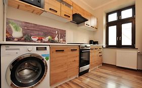 Stylowy 2-Pokojowy Apartament 5 Min. Od Rynku